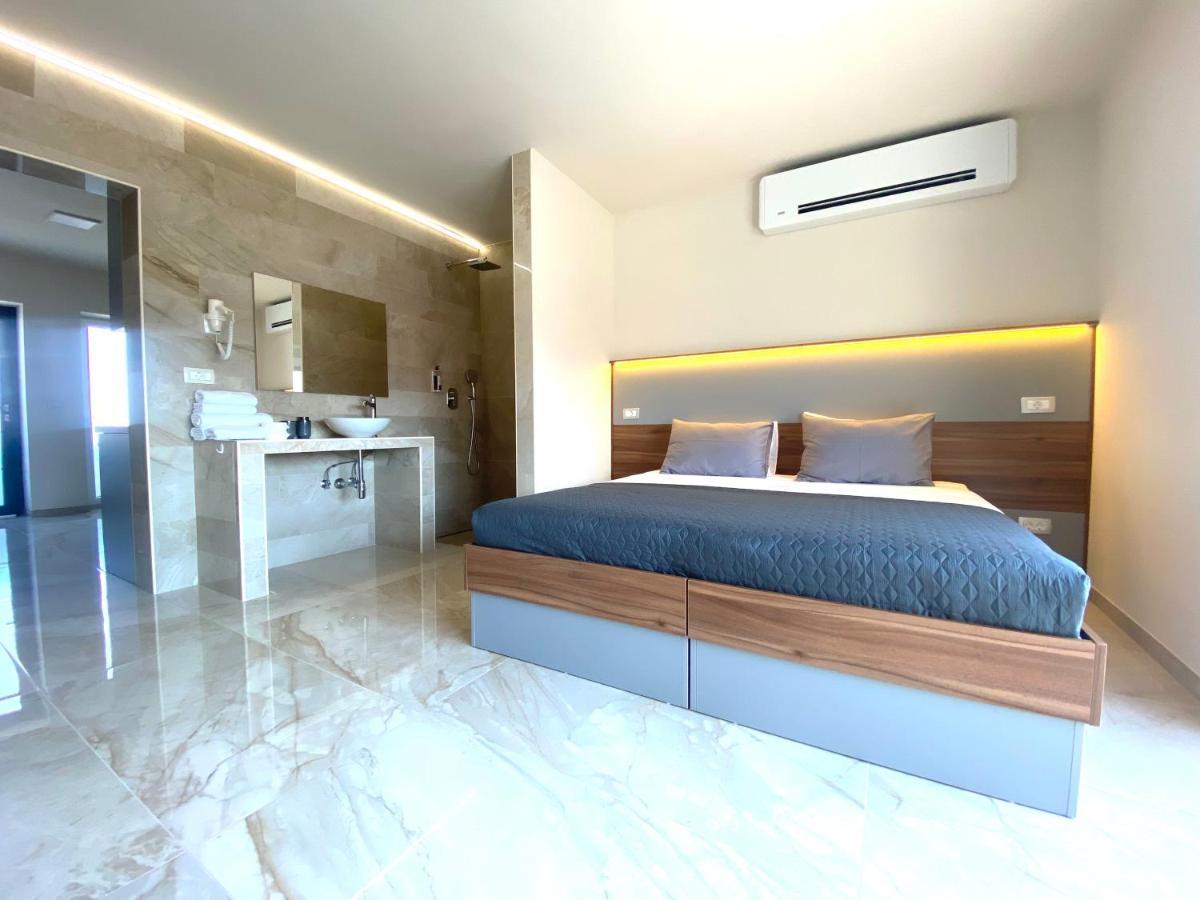 Rooms And Apartments Lisjak Koper Luaran gambar
