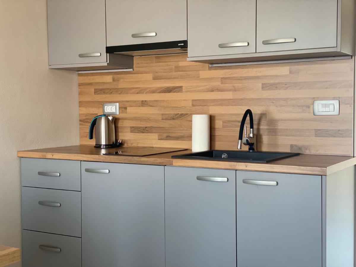 Rooms And Apartments Lisjak Koper Luaran gambar