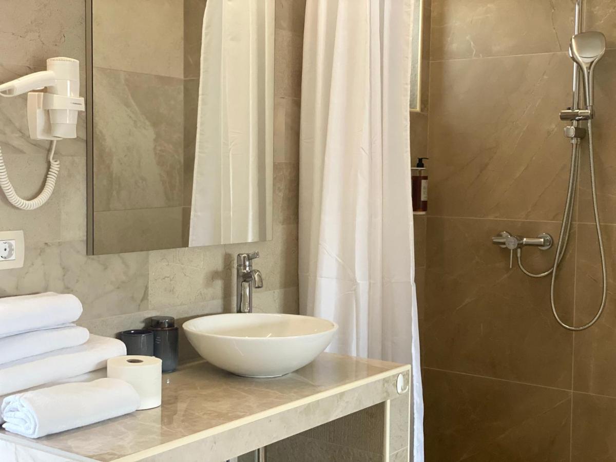 Rooms And Apartments Lisjak Koper Luaran gambar
